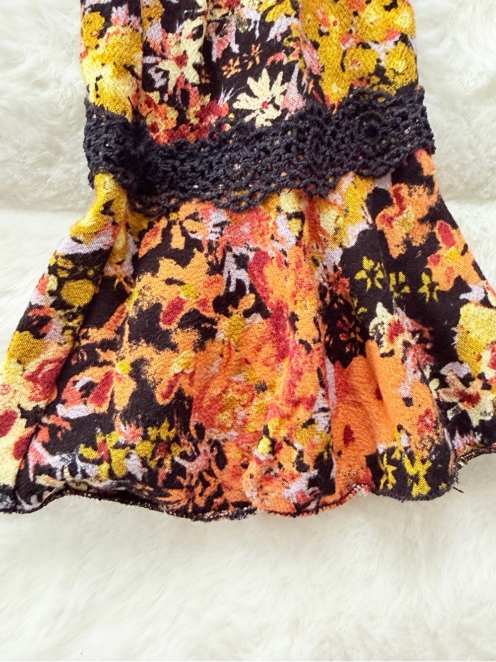 Free People Intimately Floral Bodysuit Boho Ruffle Bell Sleeve V Neck Size S - Picture 4 of 12